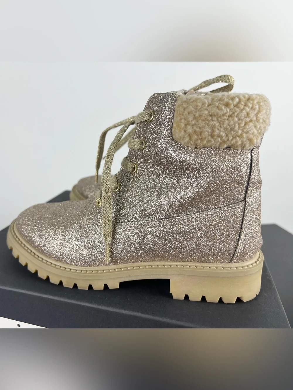 Monnalisa Girls Lace-Up Gold Glitter Ankle Boots, Beige, 34 EU